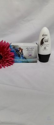 پوستی شفاف با کربن اکتیو