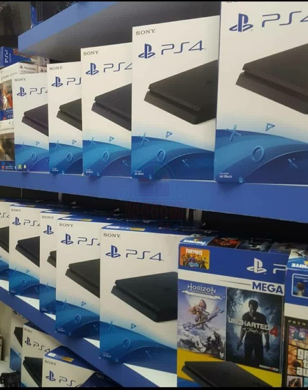 خریدار Ps4 slim fat Poro حتی بدون کارتن